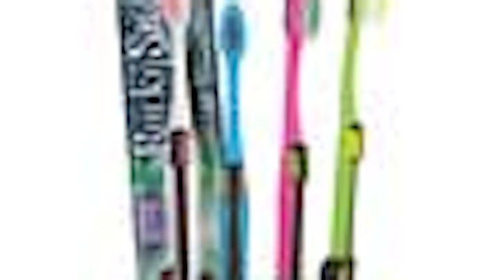 Content Dam Diq Online Articles 2013 02 Practicon Guitar Toothbrush100