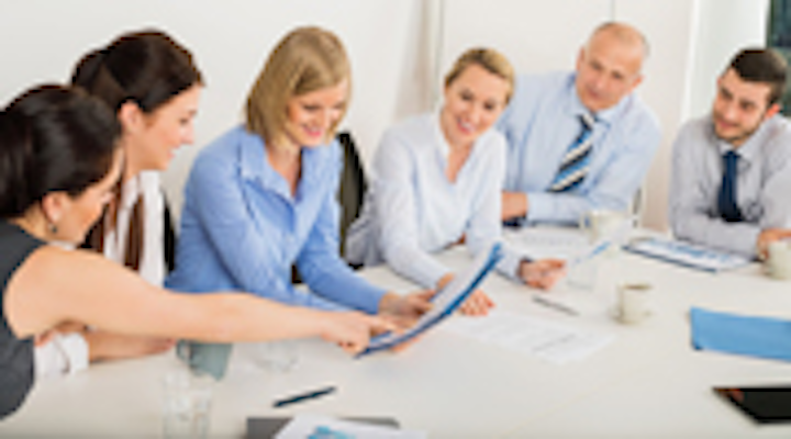 Content Dam Diq Online Articles 2015 04 Dental Staff Meeting 1