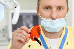 Dentist No Gloves Dentist No Gloves