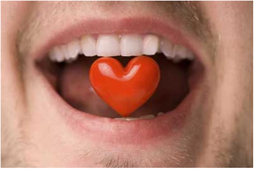 Red Tooth Heart Blood in the sink: How the relationship between oral and systemic ...