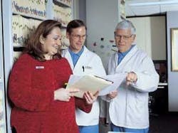 Th 0501demcvr2 Th 0501demcvr2