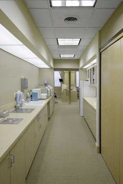 Th 0601dem Office05 Th 0601dem Office05