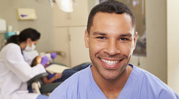 Content Dam Diq Online Articles 2016 03 Associate Dentist 1