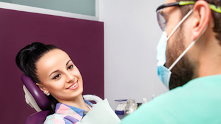 Content Dam Diq Online Articles 2016 06 Dentist With Patient 1