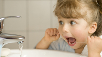 Content Dam Diq Online Articles 2016 09 Flossing 1