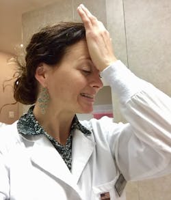 16nov3bcsimmons04 16nov3bcsimmons04