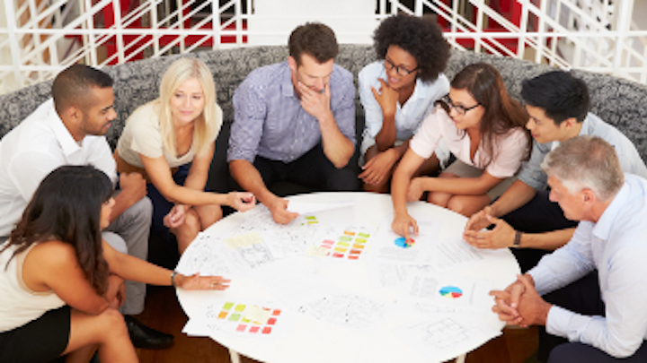 Content Dam Diq Online Articles 2016 11 Huddle 1