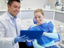 Dentist With Technology