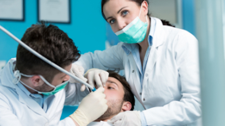 Content Dam Diq Online Articles 2017 06 Dental Assisting Extern 1