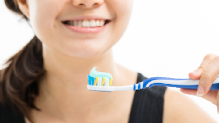 Content Dam Diq Online Articles 2017 08 Woman Holding Toothbrush Dreamstime Thumb