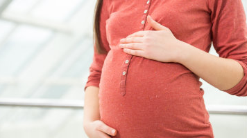 Content Dam Diq Online Articles 2018 01 Lincoln Working Pregnant Diqthumb