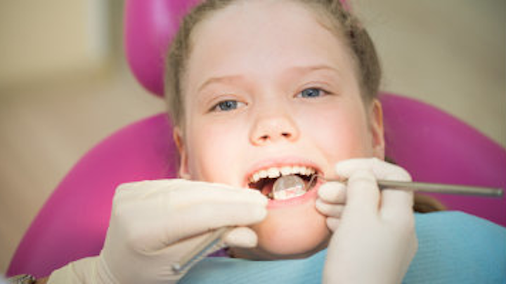 Content Dam Diq Online Articles 2018 01 Pediatric Dental Exam Diqthumb