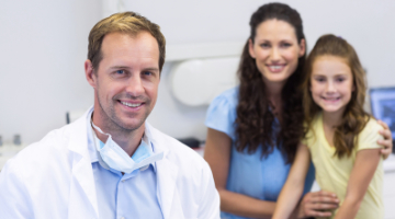 Content Dam Diq Online Articles 2018 09 Dentist With Patients 1