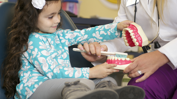 Content Dam Diq En Articles 2014 05 Where Purpose And Practicality Meet The Role Of Dsos In Improving The Oral Health Of Children In America S Underserved Communities Leftcolumn Article Thumbnailimage File