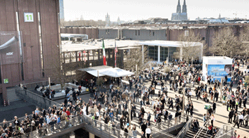 Content Dam Diq En Articles Apex360 Print Volume 3 Issue 4 Industry The Ids 2017 Pre Party Dental Technology From Germany In New York Leftcolumn Article Thumbnailimage File