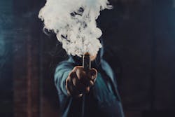 19apr25bcvaping01 19apr25bcvaping01