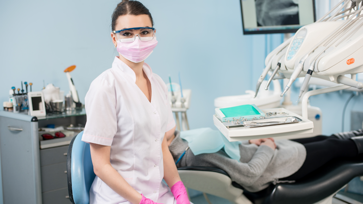 Eyecare protection for dental hygienists | DentistryIQ