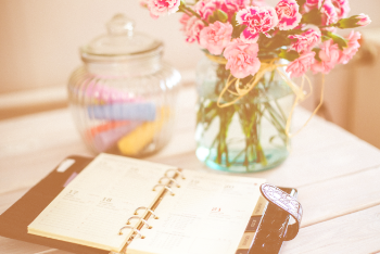 Flowers Desk Office Vintage Orange 5cfebc68048bd