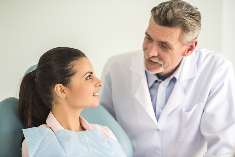 Dentist With Patient Copy 5d5eefc69e371