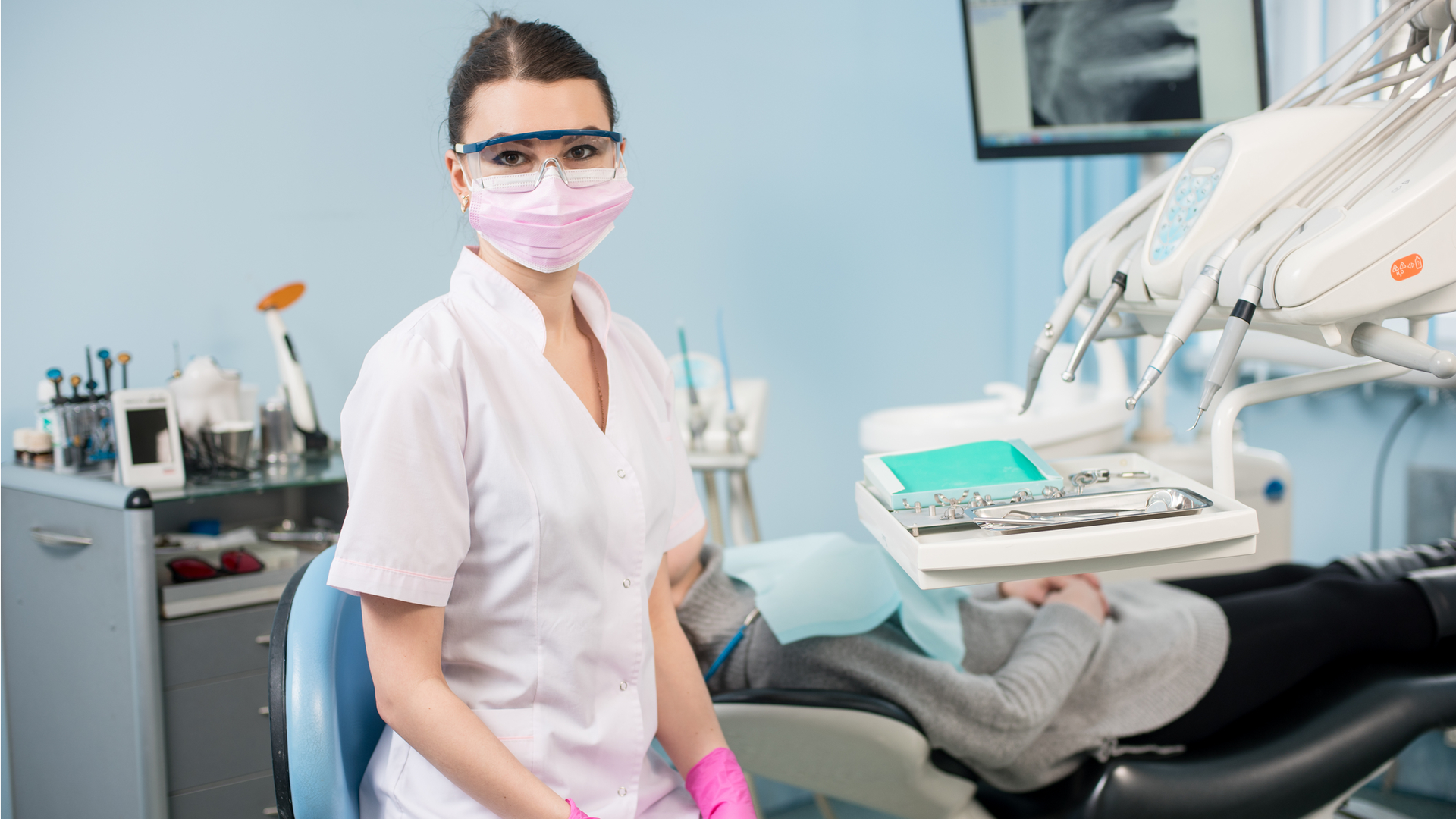 Temp Hygienist 16x9 5dfbd4c6ac883