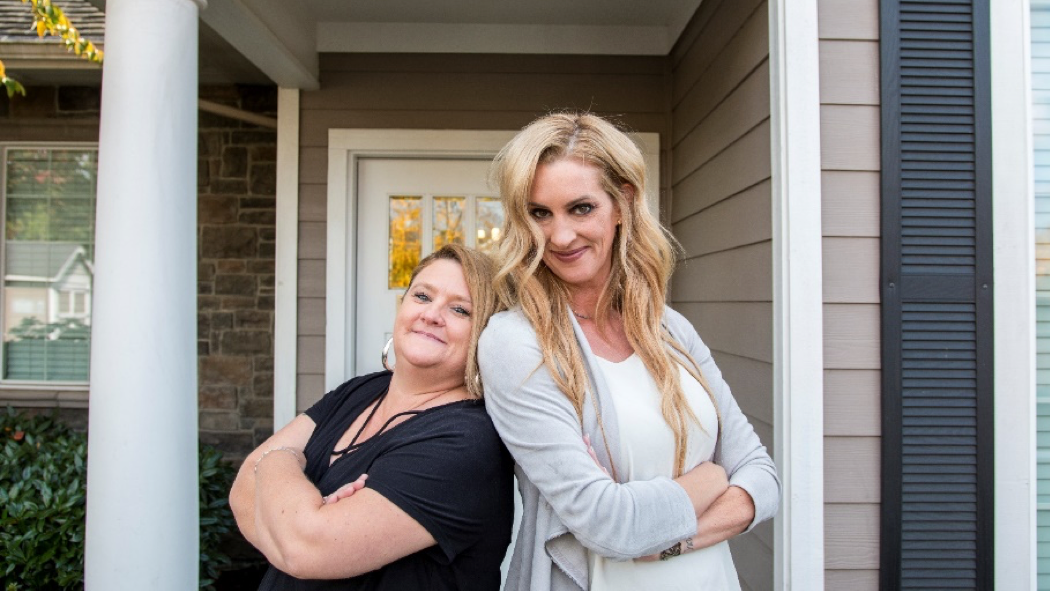 Give Back a Smile Recipient Page Mozingo (left) with American Academy of Cosmetic Dentistry Charitable Foundation Board of Trustees member Nancy Lashley Sullivan