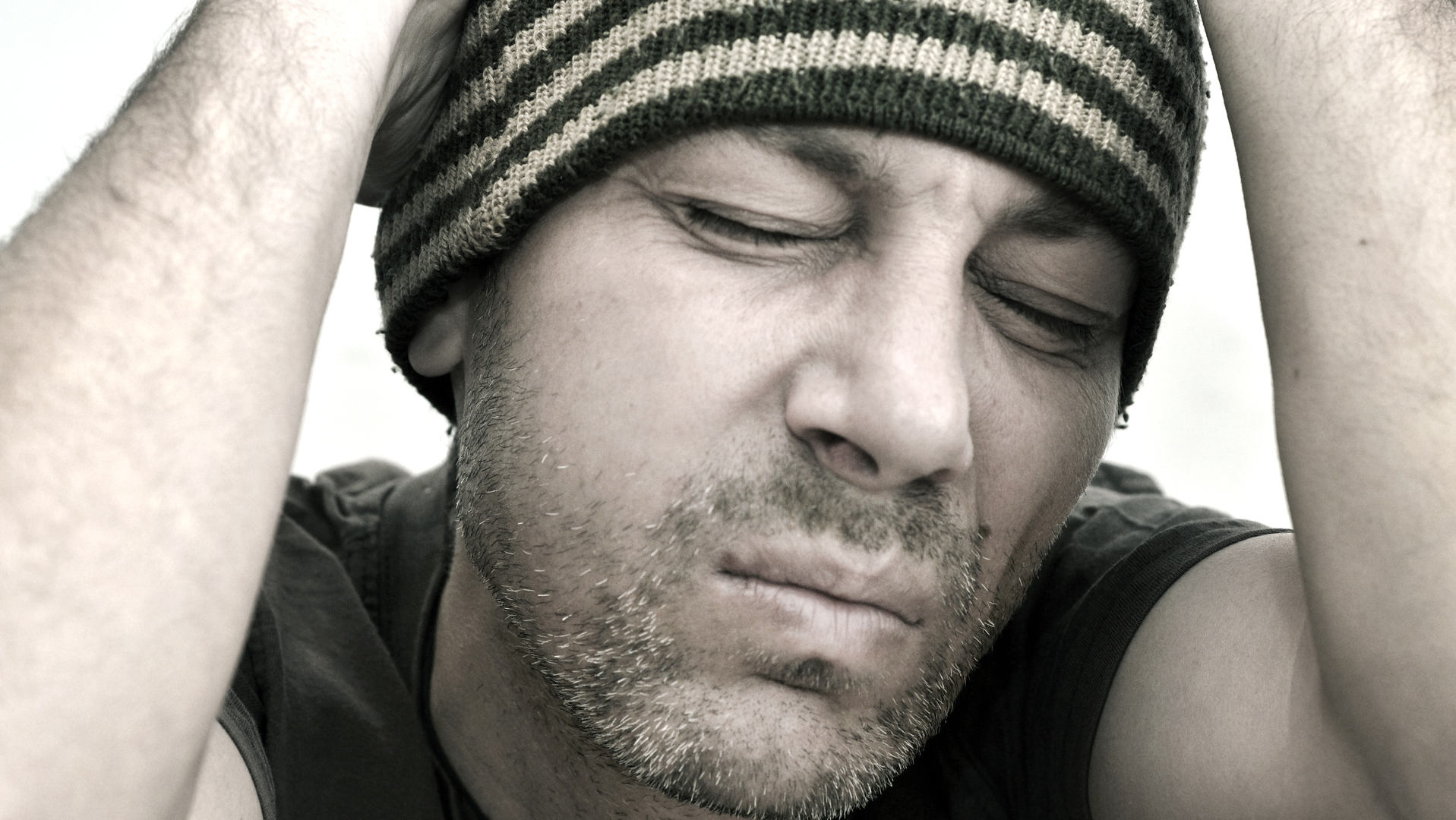 Copyright Salajean Dreamstime Man In Pain 5e542a2a78273