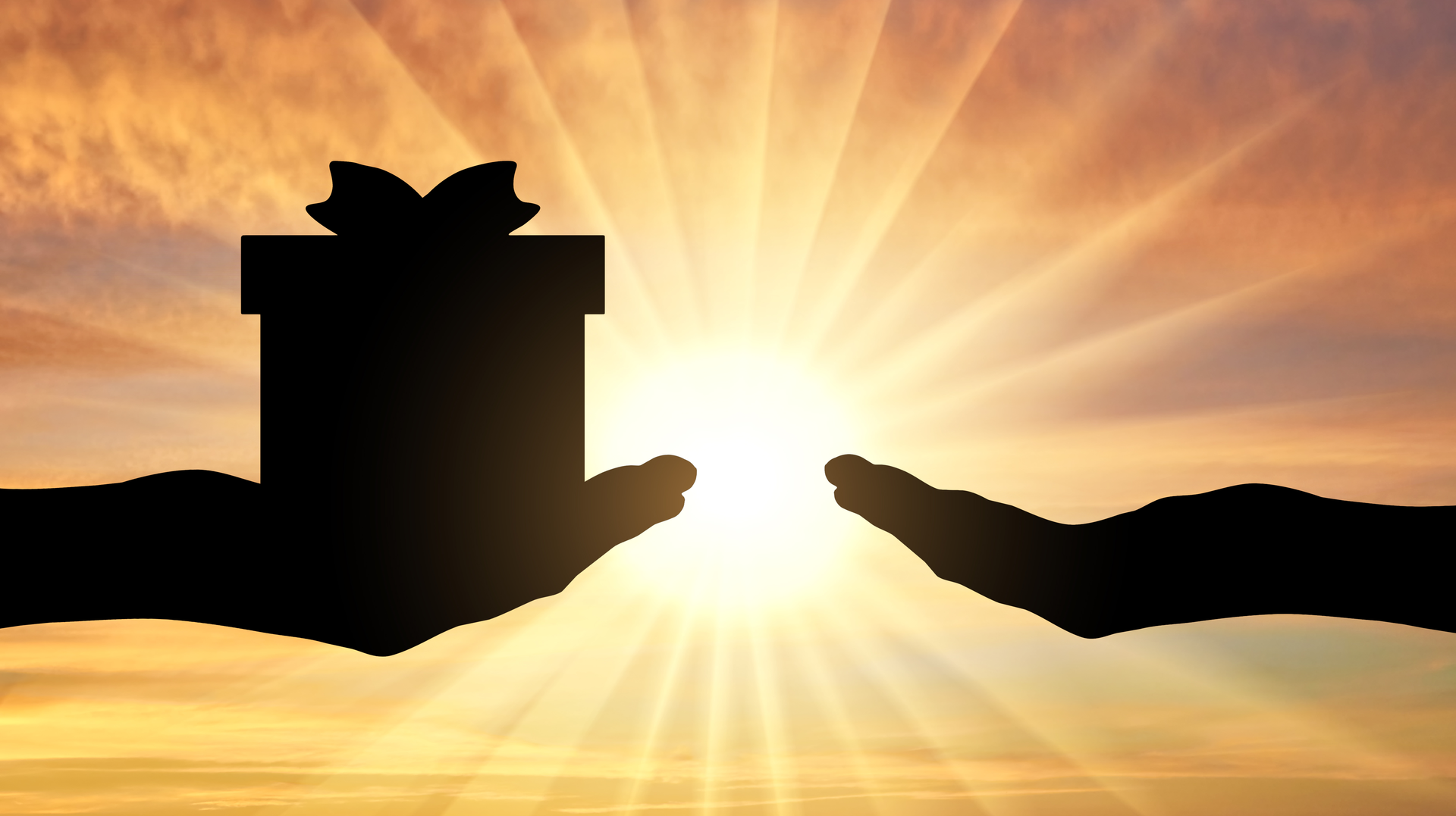 Prazis Dreamstime Silhouette Hands Gift 606b667ad72f1