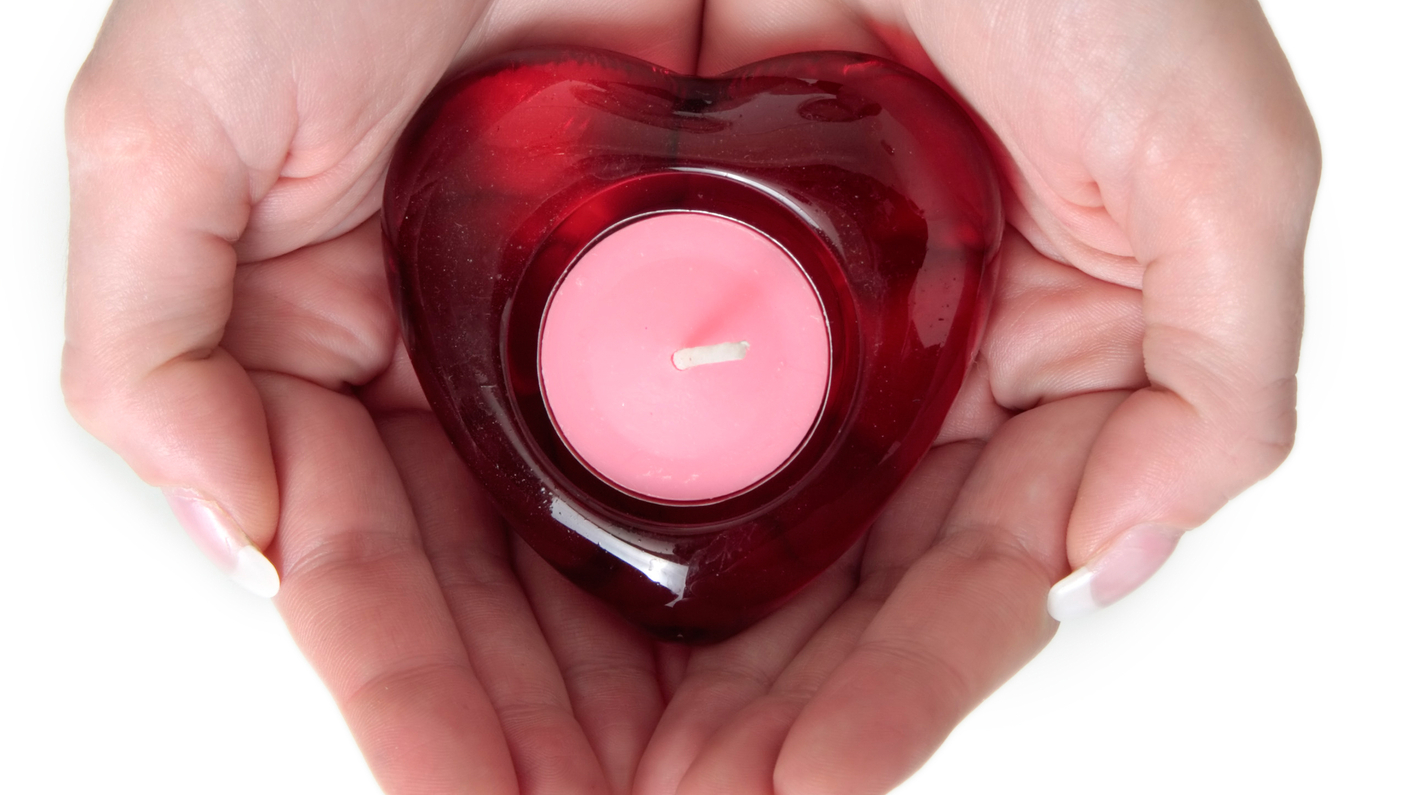 Heart In Hands 623a02fb031c8