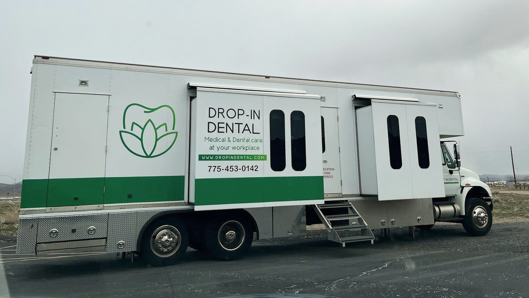 Clinic Van 6418be24e37f8