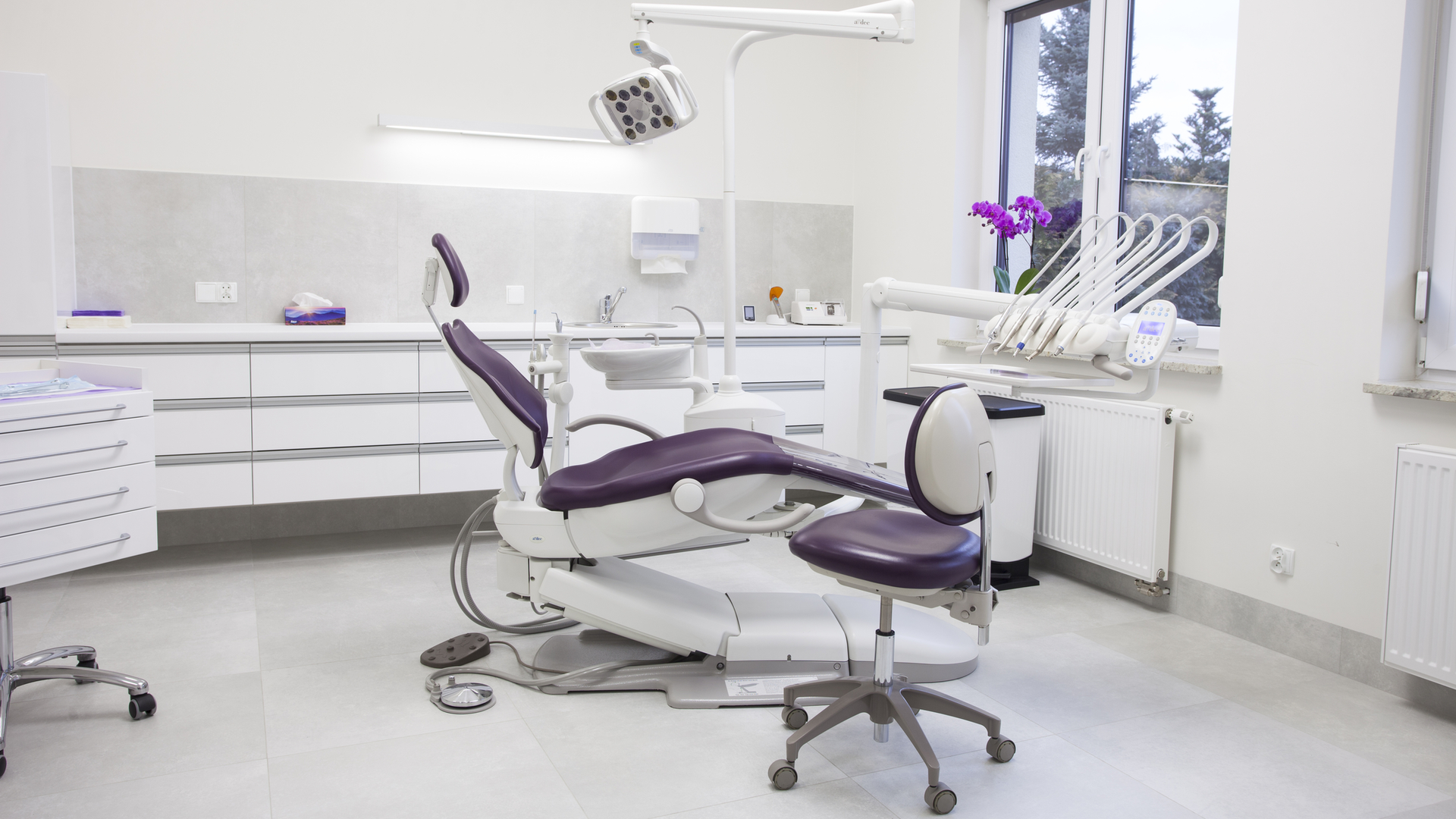 Fewer dentists indicated feeling &ldquo;very&rdquo; confident about their practice&rsquo;s economic recovery than at any point in 2023 to date.