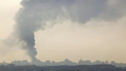 One dentist recently set up a tent to offer dental care. One dentist recently set up a tent to offer dental care.