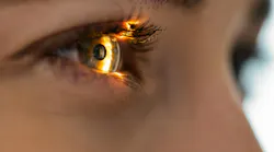 eye up close